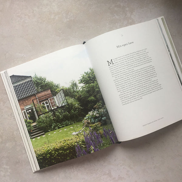 Sådan skaber du rum i din have - Koustrup & Co. - bog om haveindretning