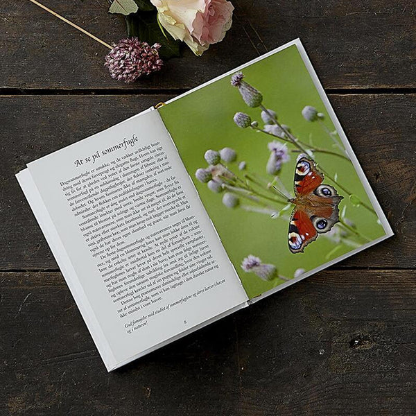 Sommerfugle og blomster - Koustrup & Co. - bog om at lokke liv til haven