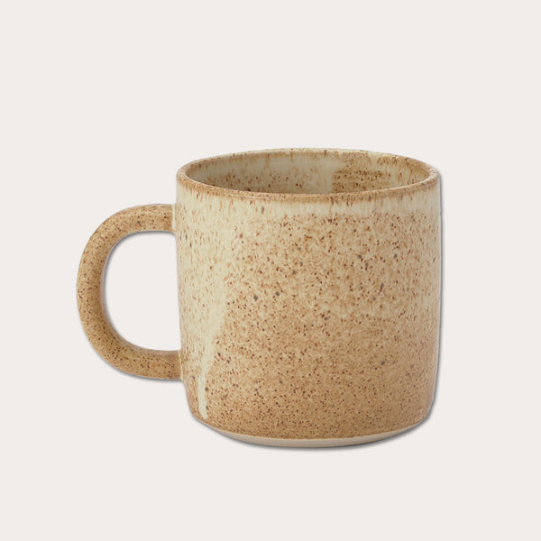 Keramik kop med hank - Julie Damhus - Oda, Brun