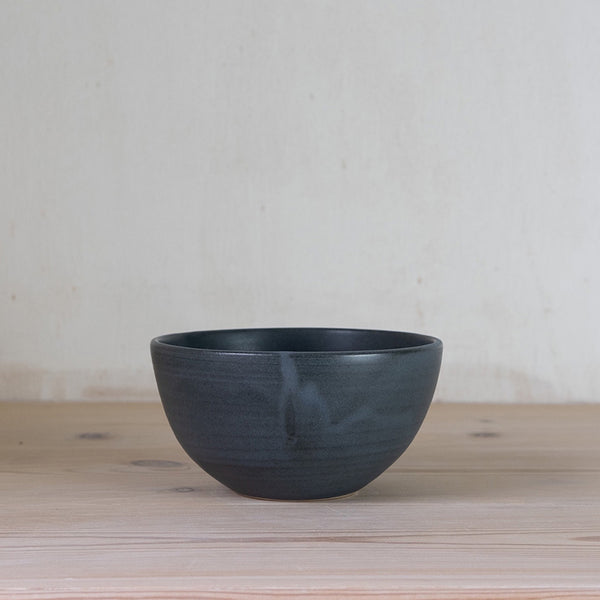 Keramik skål M, morgenmadsskål - Julie Damhus - Oda, Blå
